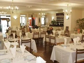 La Table De Gustave מלון אורנה